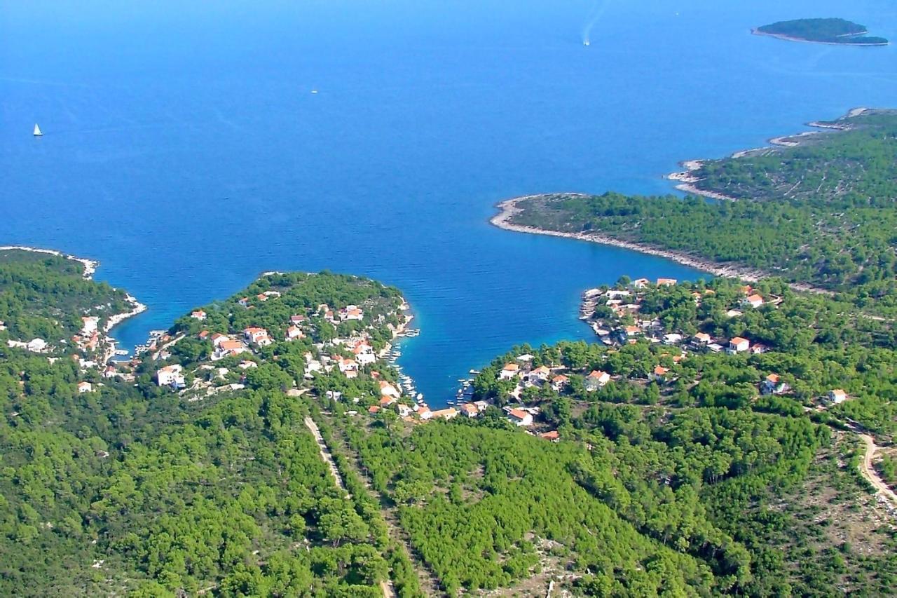 Apartments By The Sea Mudri Dolac, Hvar - 582 Vrboska Luaran gambar