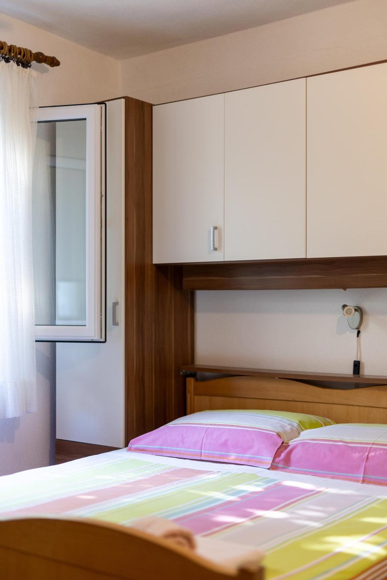 Apartments By The Sea Mudri Dolac, Hvar - 582 Vrboska Bilik gambar